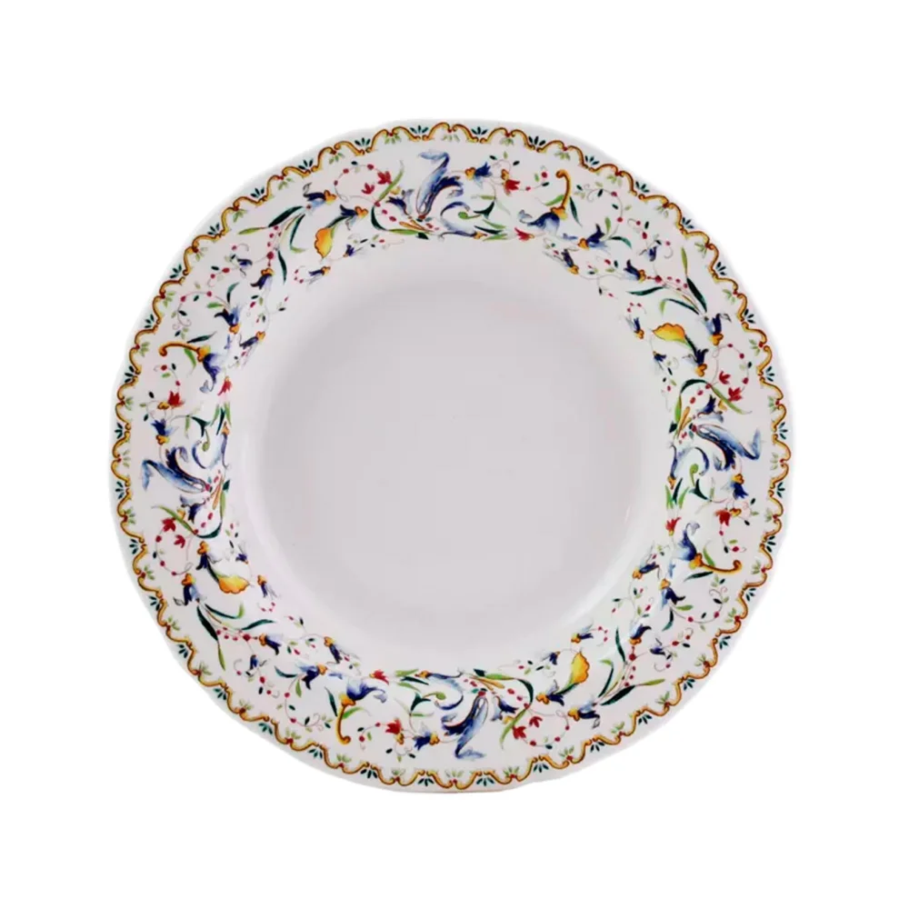Set of 4 rim soup plates