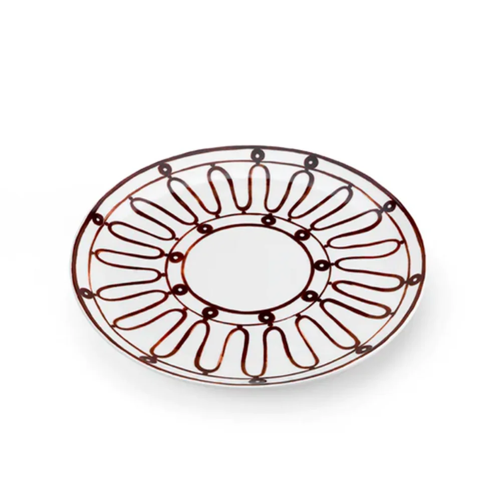 Dinner plate